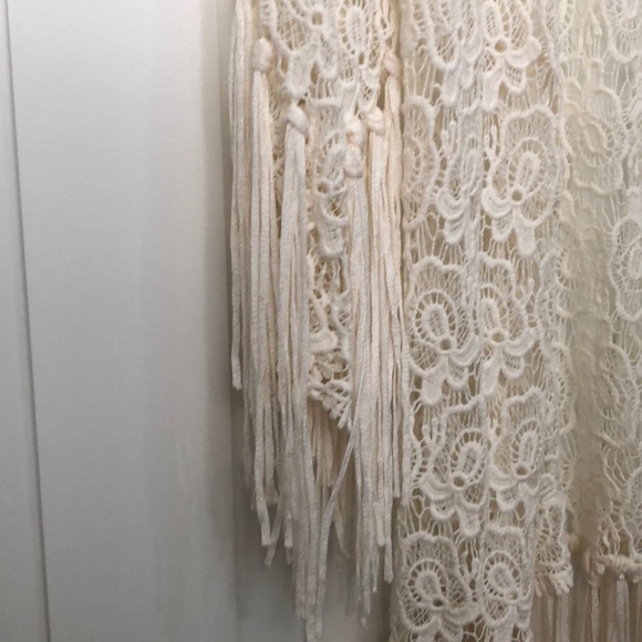 Gimmicks by BKE Cream Cardigan NWT Size M - Picture 3 of 8